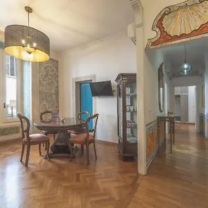 Palazzo Pamphili Apartment